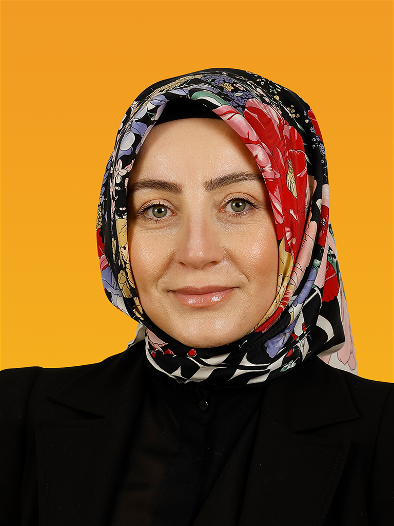 zuleyha-genis